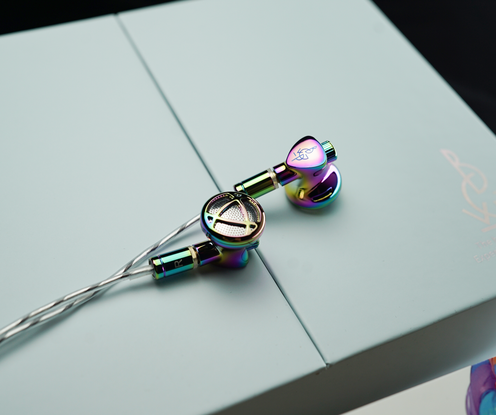 BGVP DX7 Flagship Tunable Flat Head Earbuds HIFI 2 in 1 Plug BGVP DX7 Flagship Tunable Flat Head Earbuds HIFI 2 in 1 Plug